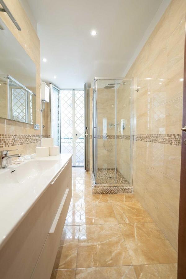 Chiaia Apartment San Pasquale By Dimorra Neapel Exterior foto
