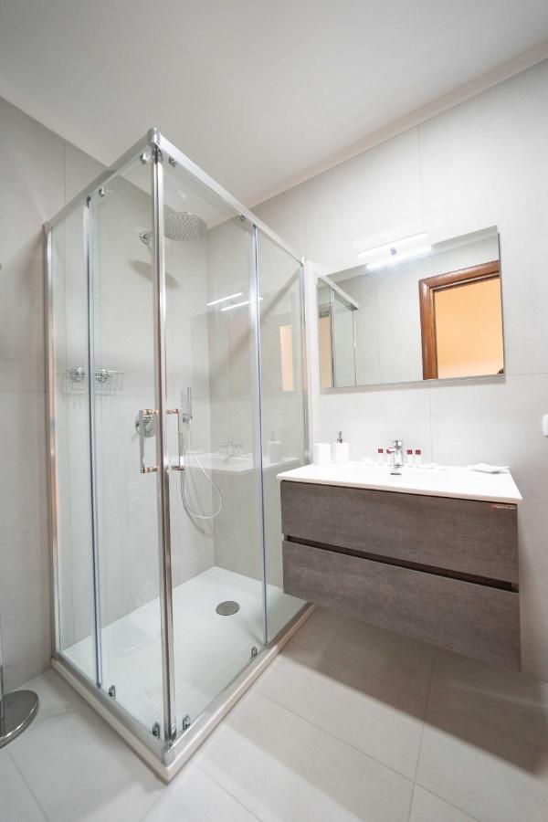 Chiaia Apartment San Pasquale By Dimorra Neapel Exterior foto